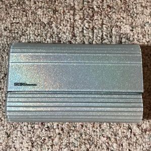 Holographic BCBGeneration clutch